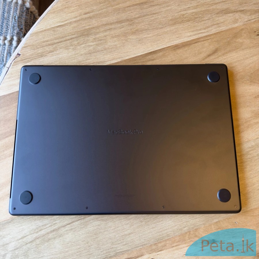 Apple Macbook Pro 16