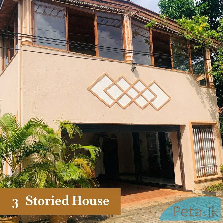 Luxury 3-Story House for Sale in Rathmalana
