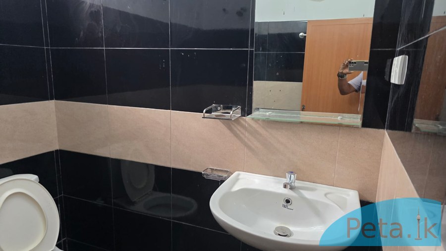 House For Sale in Athurugiriya