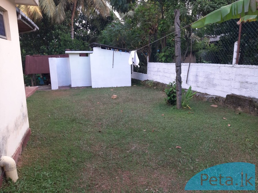 House For Sale In Kadawatha 
