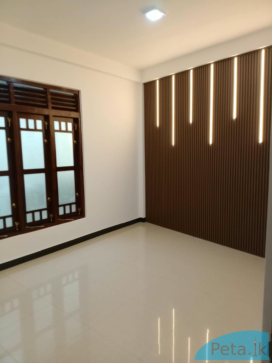 House For Sale in Kadawatha