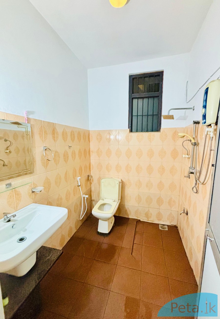 House For Rent In Thalawathugoda 