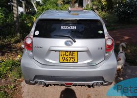 Toyota Aqua  2013