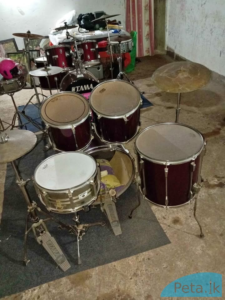 TAMA  JAPAN DRUM SET