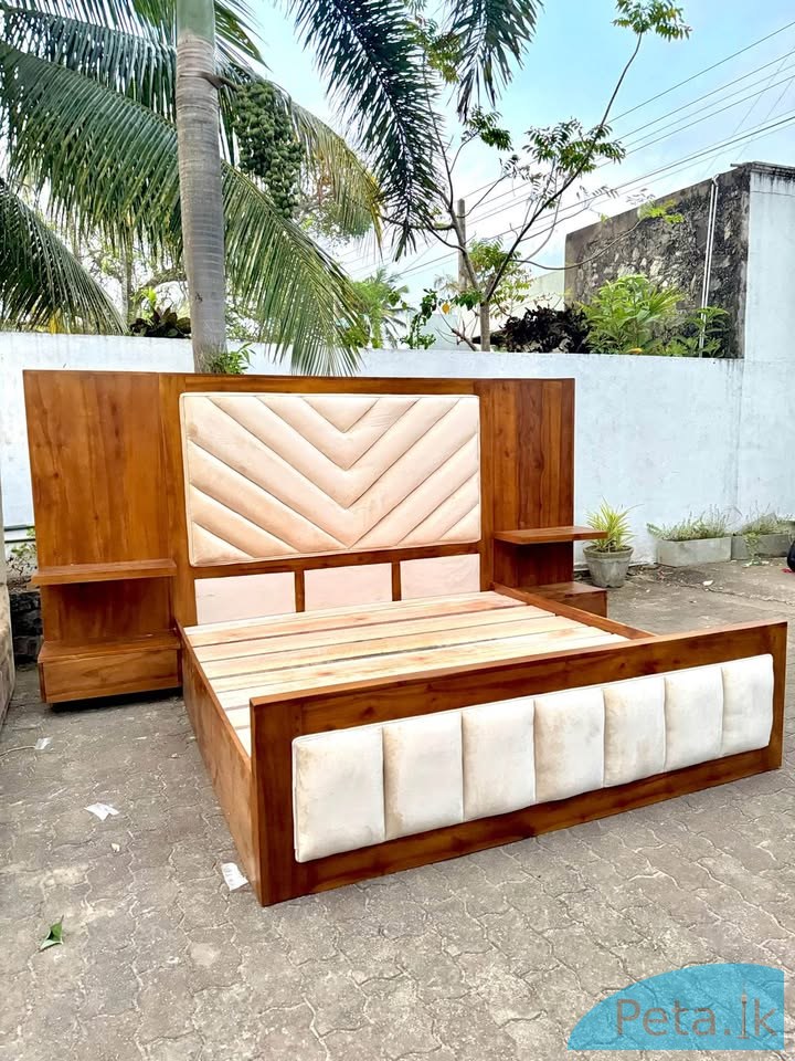 Luxury Teak Cushion Bed