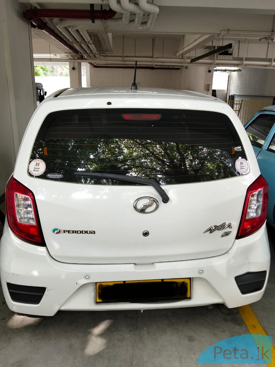 Peradua Axia 2015 